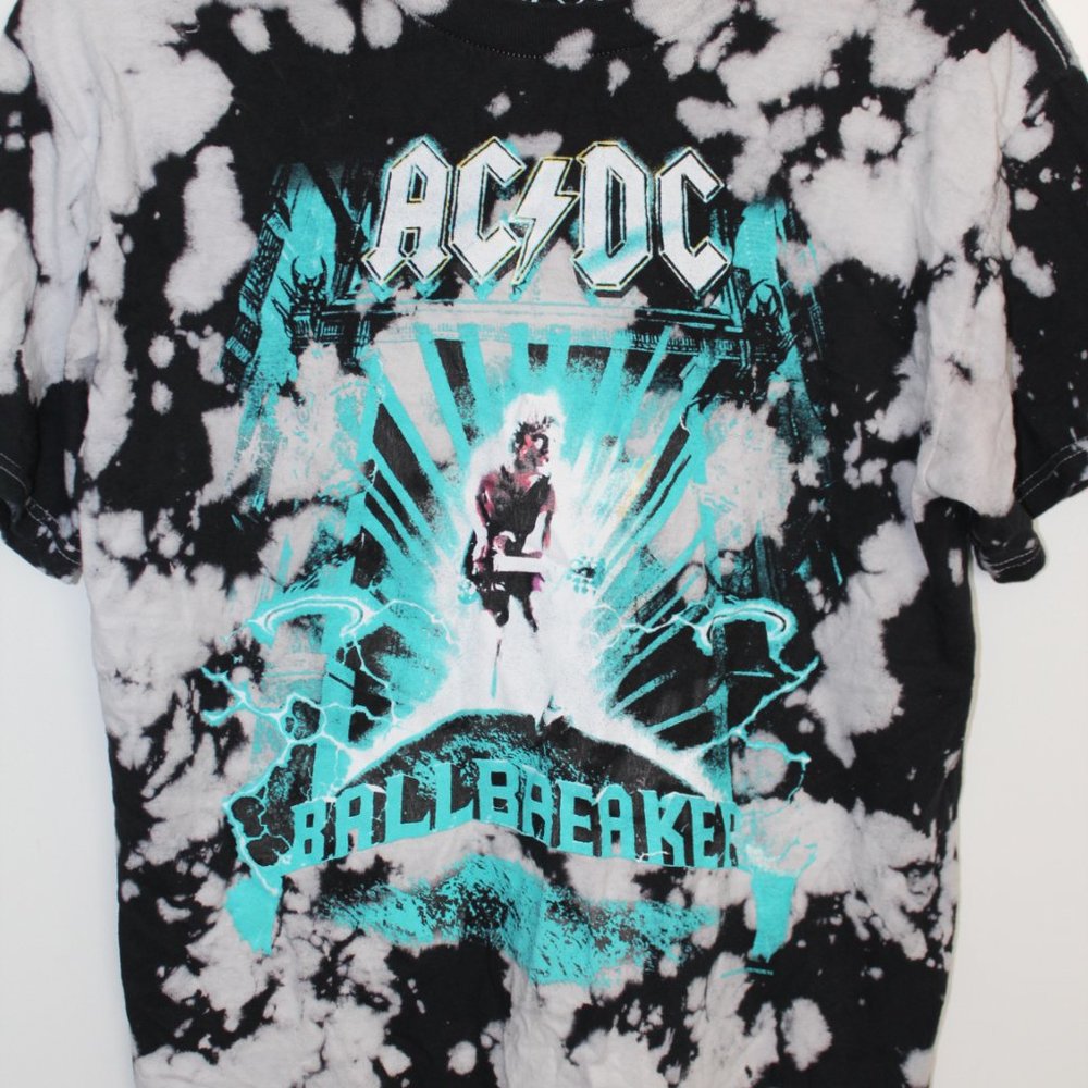 ACDC BALLBREAKER BLEACH WASH T-SHIRT WITH BLUE PRINT SIZE MEDIUM - Picture 2 of 7